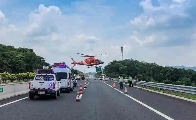 乃东区高速公路汽车救援案例